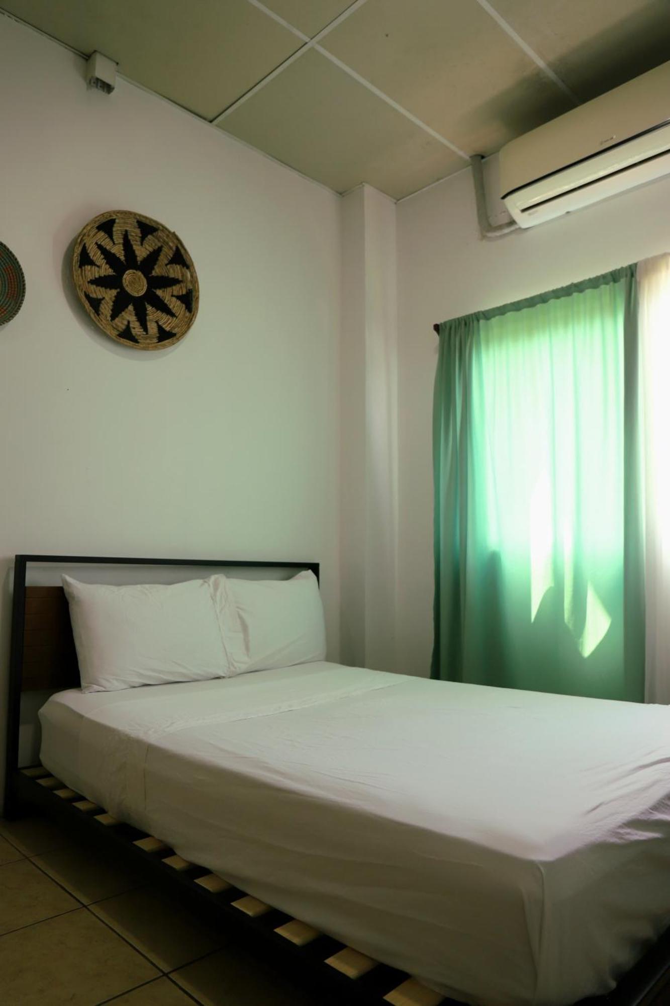 Asha Hostel Ла Фортуна Экстерьер фото